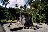 Candi Panataran - Minor building of the third courtyard 